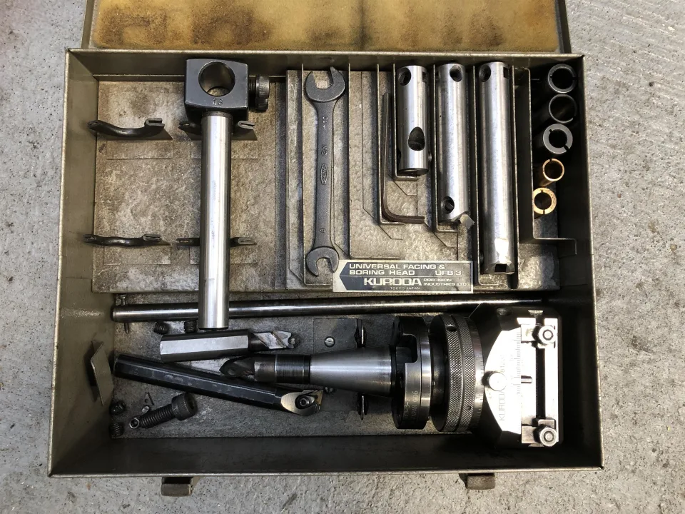 Kuroda UFB-3-F Used NT30 Universal Boring & Facing Head Kit
