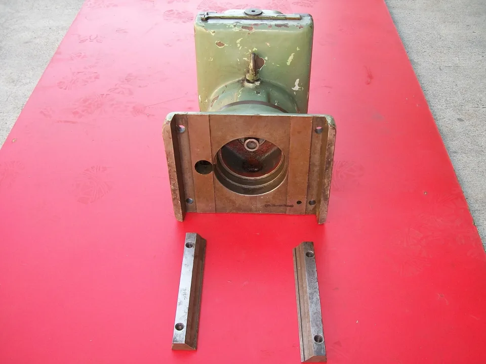 TOS HOB-20-3A Used Slotting Head