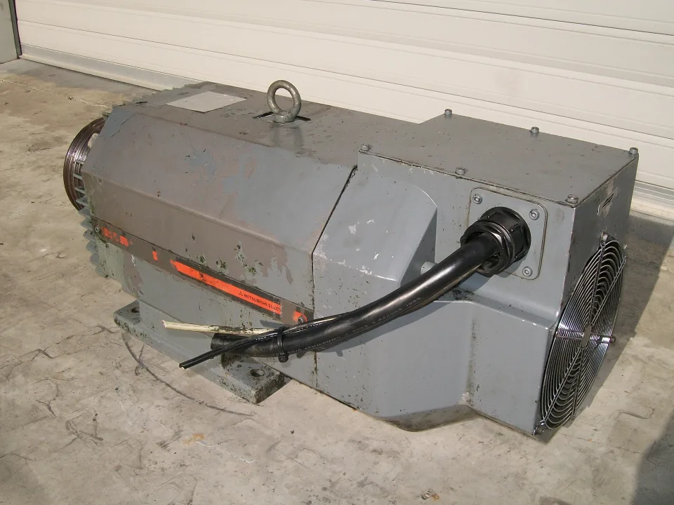 Mitsubishi SJ-15XW8 Used AC Spindle motor 11 kw 5000 rpm