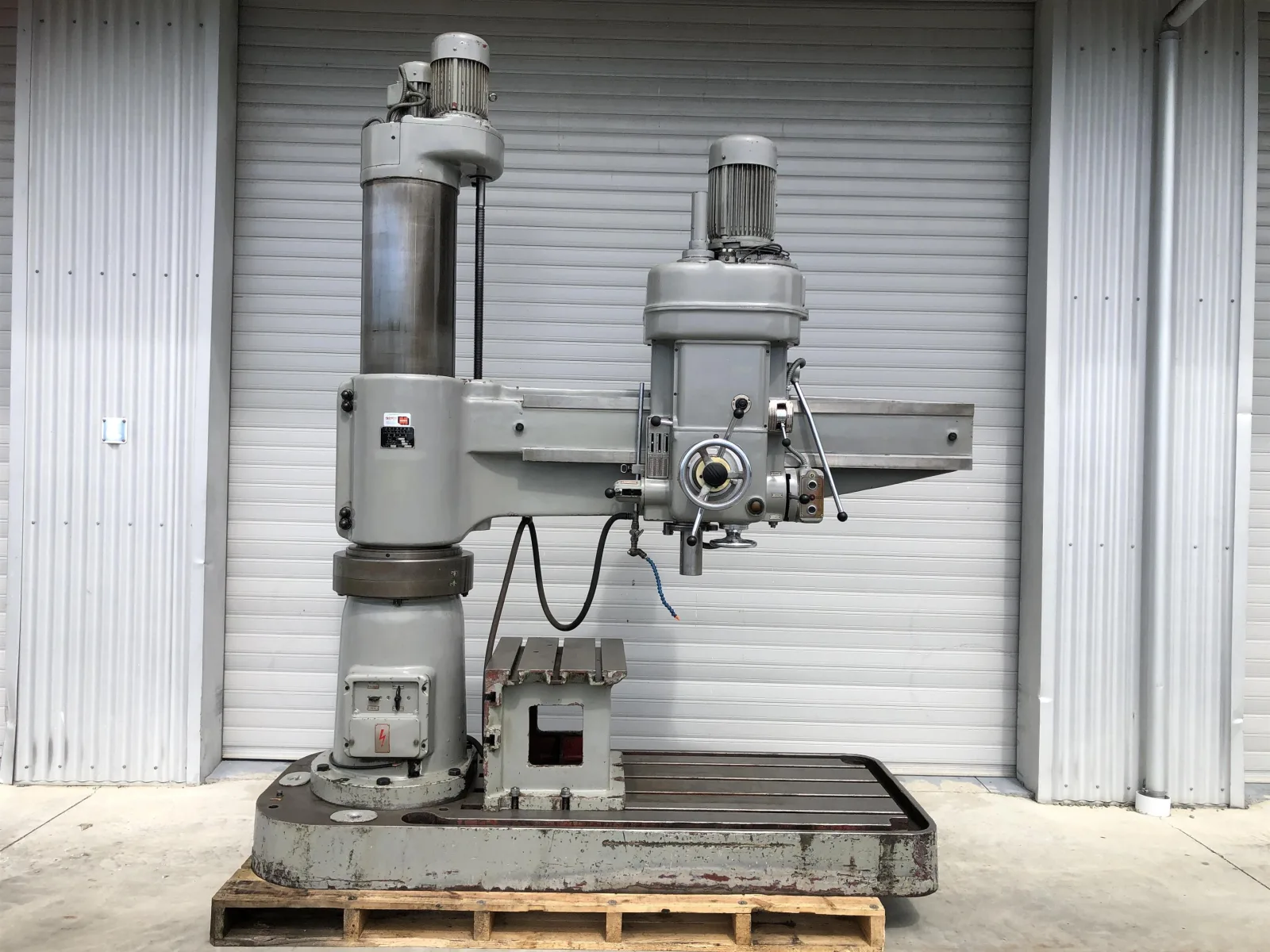 Z35 Used Radial Arm Drill