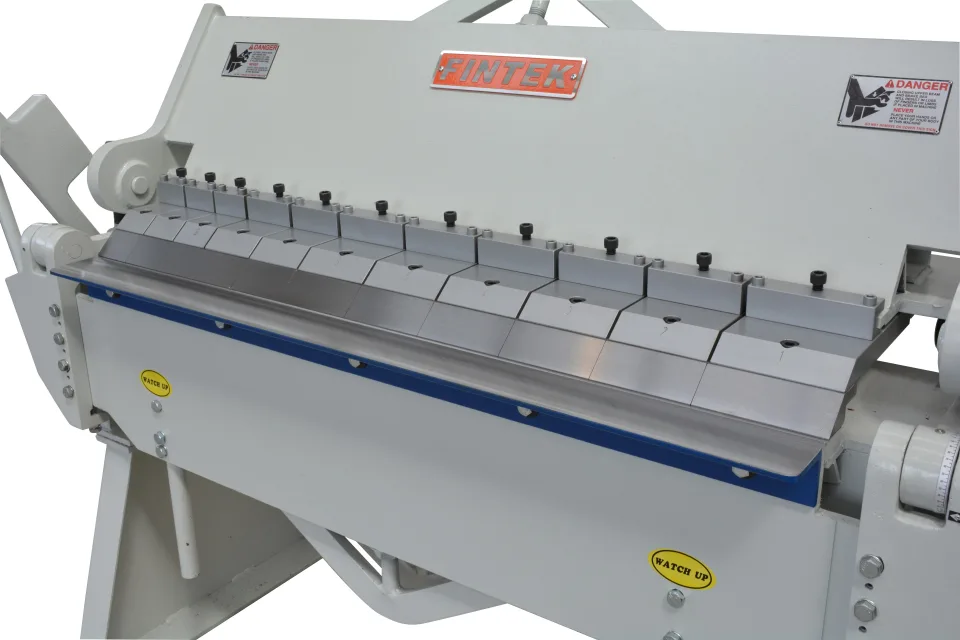FINTEK V412-6 Manual Box & Pan Folder
