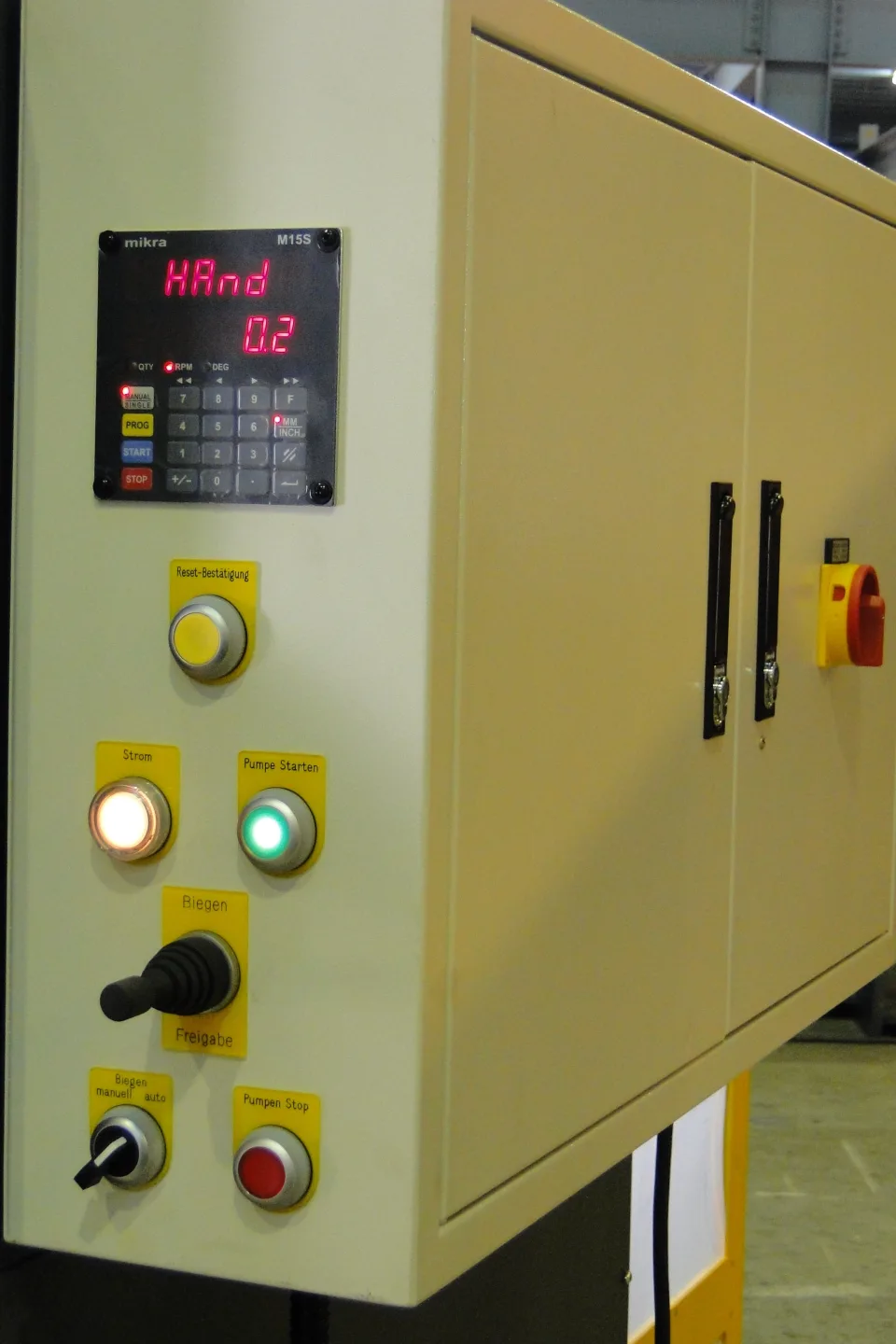 FINTEK VH-0865-6HC Hydraulic Box & Pan Folder