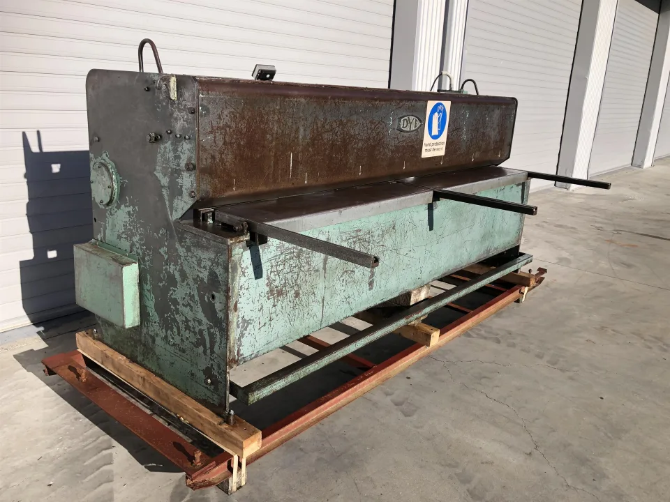 Dye 2500mm x 2.0mm Used Hydraulic Guillotine