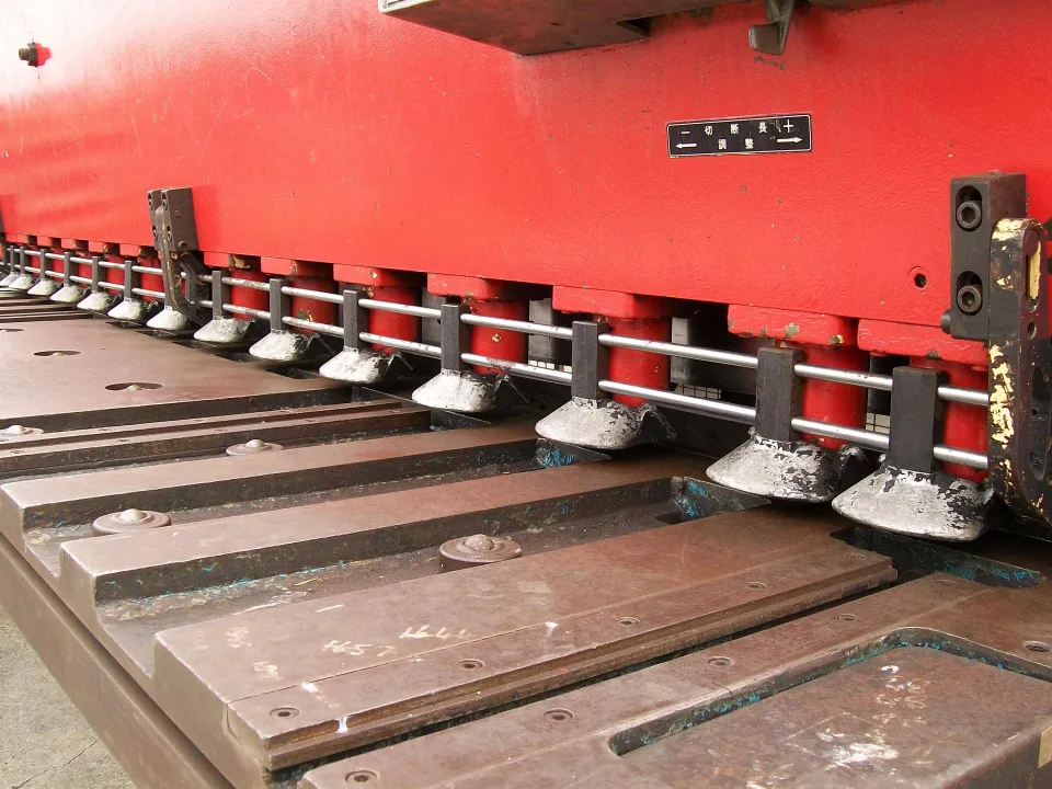 Amada H-3013 3000mm x 13mm Used Hydraulic Guillotine