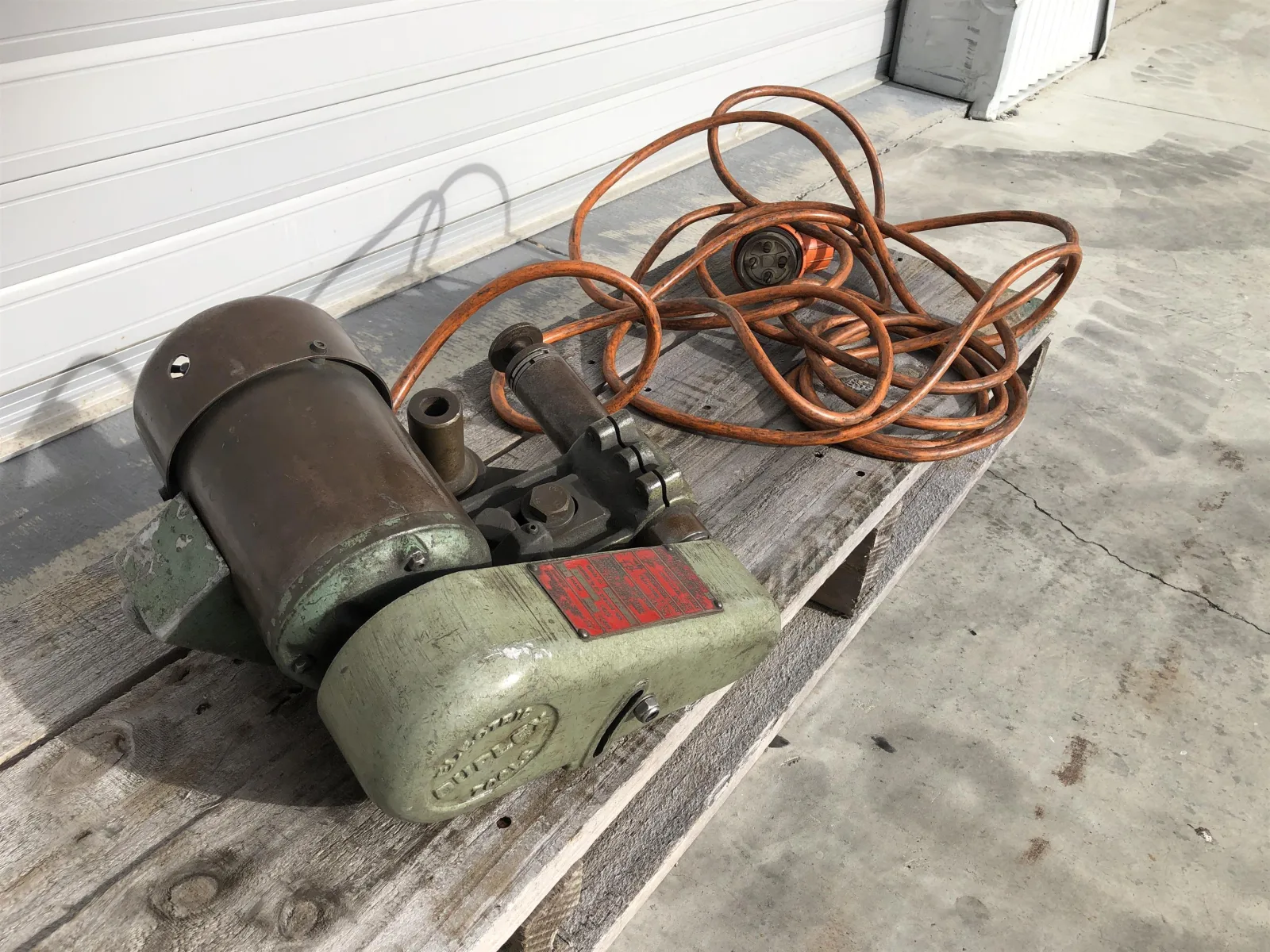 Duplex D27 Used 3ph Toolpost Grinder
