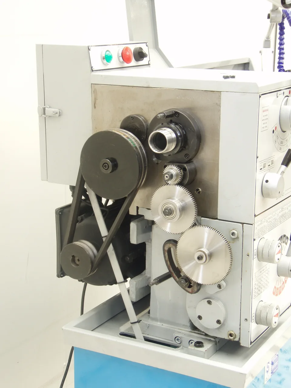 Luxcut Z330 x 500 Single Phase Lathe