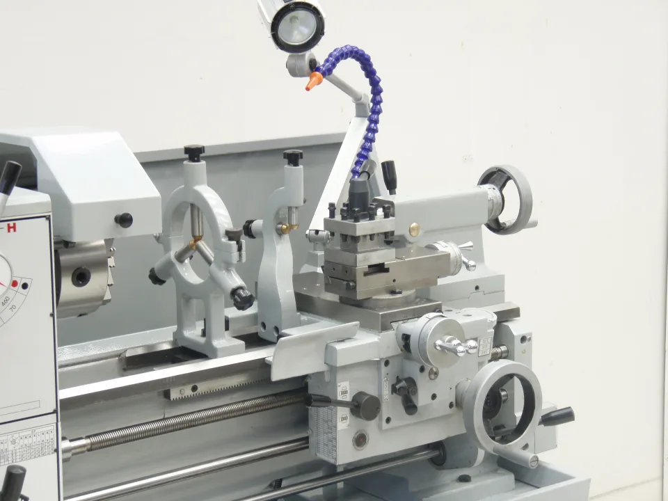 Luxcut Z330 x 500 Single Phase Lathe