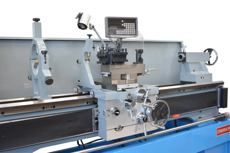 Luxcut Z560B x 2000 c/w 80mm bore Centre Lathe