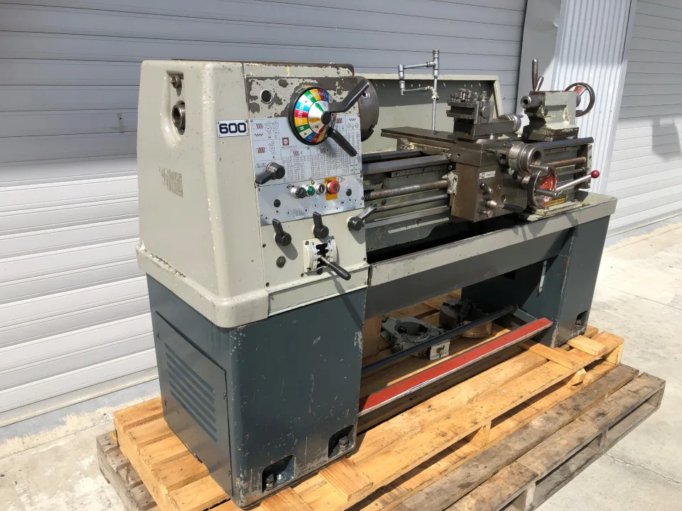 Colchester Master 2500 Used Centre Lathe