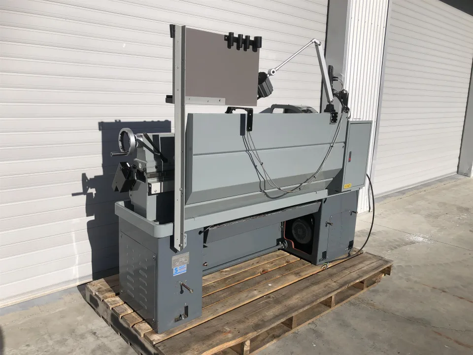 Turret ERL-1340 Used Centre Lathe c/w DRO & QCT