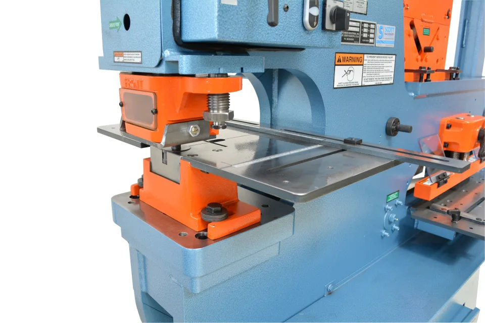Scotchman 9012-24M Hydraulic Punch & Shearing Machine