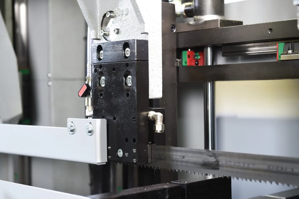 Hydmech H-14A Automatic Dual Post Horizontal Band Saw