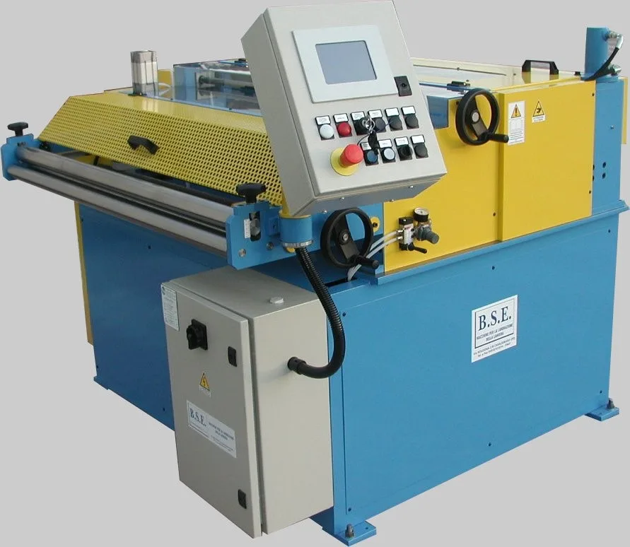 B S E 1250 x 1.2mm Slitting & Cut To Length Line