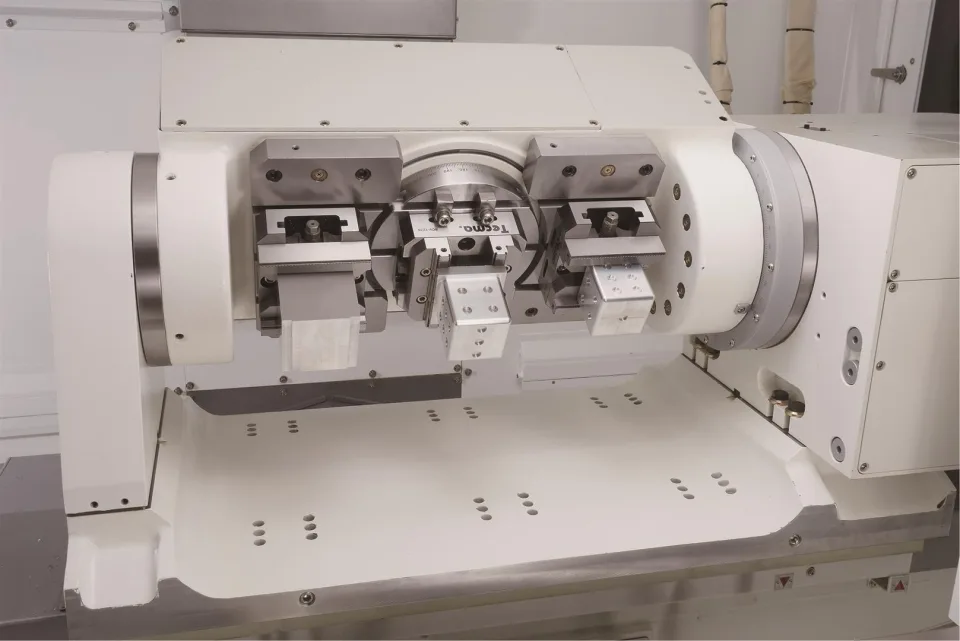 Micro Dynamics VT Series Vertical Machining Centres