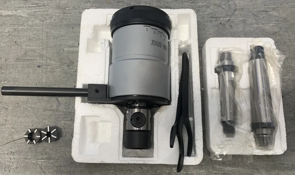Optimum Reversible Tapping Chucks